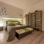 Centro Storico Piazza Castello Cozy Suite Ac